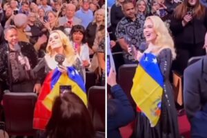 El momento en el que le entregan a la cantante Adele una bandera de Venezuela en Las Vegas (+Video)