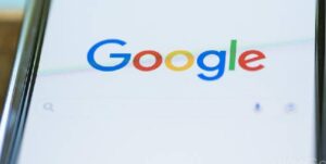 Google demanda a creadores de anuncios falsos sobre Bard