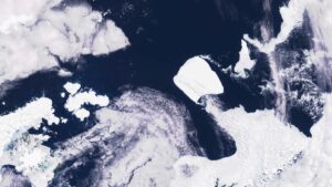 Gran témpano antártico parece estar a la deriva después de 3 décadas anclado