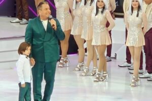 Hijo menor de Daniel Sarcos se robó el show en el Festival de La Orquídea al cantar esta reconocida gaita zuliana (+Video)