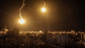 Israel mantiene bombardeos contra hospitales de la Franja de Gaza - Yvke Mundial