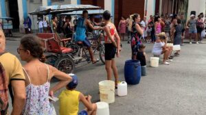 La falta de agua desata las protestas en Cuba, mientras la dictadura atribuye las fallas a la sequía - AlbertoNews