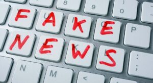Los cinco sencillos consejos de la Policía Nacional para evitar caer en fake news y los bulos