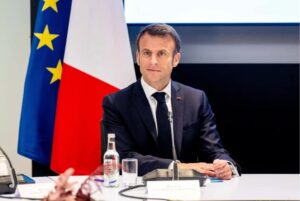 Macron se declara «muy feliz» por liberación de tres menores rehenes franceses - AlbertoNews