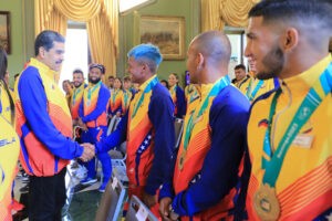 Maduro recibe a delegación victoriosa de los XIX Juegos Panamericanos 2023