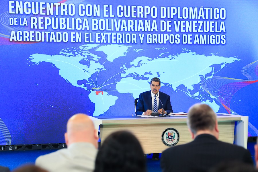Maduro reitera que no reconocen a la CIJ para dirimir controversia sobre el Esequibo