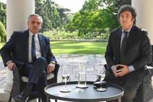 Milei y Fernndez se renen de urgencia para intentar iniciar la transicin en Argentina