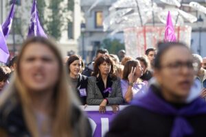 Miles de personas protestan en Madrid contra la violencia machista