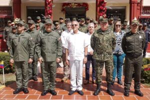 Ministros de Defensa de Venezuela y Colombia fortalecen seguridad fronteriza