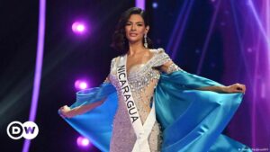 Miss Universo "rompió el silencio impuesto por la dictadura" – DW – 23/11/2023
