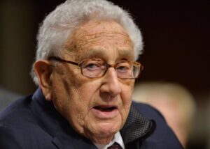 Muere Kissinger, icono de la "realpolitik" de EEUU en la Guerra Fría