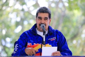 Nicolás Maduro responsabilizó de sus fracasos a Alberto Ravell y la prensa libre (Video)
