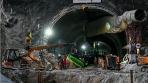 Operación de rescate de los obreros atrapados en un túnel en India entra en “fase final” - AlbertoNews