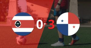 Panamá goleó y está a un paso de la clasificación