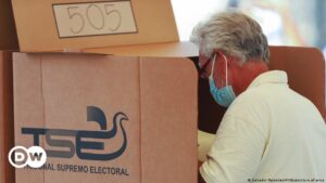 Piden anular candidatura a reelección de Bukele – DW – 07/11/2023