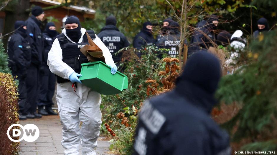 Policía alemana realiza redadas contra grupo extremista – DW – 23/11/2023