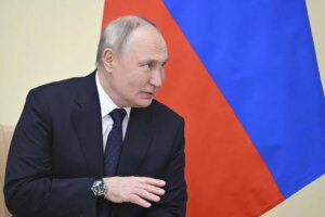 Putin firma la salida de Rusia del tratado que prohbe las pruebas nucleares