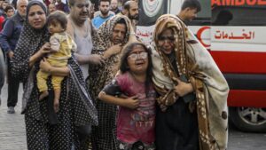 Reabren paso entre Gaza y Egipto para reactivar evacuación de extranjeros