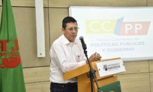 Rector de Univalle dice que documento no controvierte fallo del CNE - Cali - Colombia