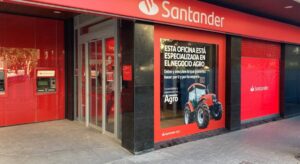 Santander es la mejor empresa del Ibex 35 en 'reporting' y Solaria la peor, según el informe Reporta