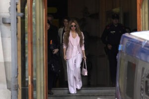 Shakira entrega al juzgado 6 mde reclamados en su segunda causa por fraude fiscal