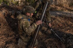Ucrania empuja en Jersn para forzar nuevo repliegue ruso al sur del ro Dniper