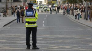 Un ataque con arma blanca deja cinco heridos, tres de ellos menores, en el centro de Dublín