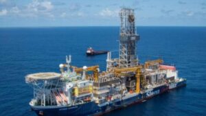 Venezuela rechaza inicio de producción de petróleo en área pendiente por delimitar