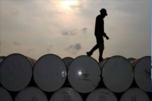 La India afirma que comprará petróleo a Venezuela tras el alivio de las sanciones