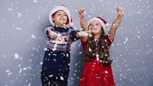 Así puedes usar ChatGPT para hacer planes divertidos con niños en esta Navidad