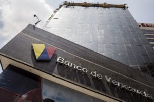 Banco de Venezuela aumentó límite de sus tarjetas de crédito hasta en $390