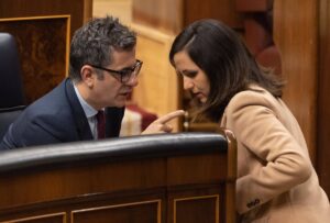 Belarra llamó a Bolaños para asegurarle que la marcha de Podemos no pone en riesgo la legislatura