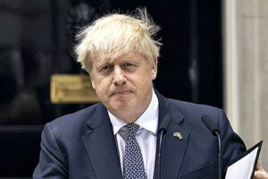 Boris Johnson prepara su disculpa por sus errores ante el coronavirus