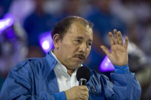 Daniel Ortega da pleno poder a uno de sus hijos para firmar acuerdo con Rusia