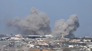 Decenas de palestinos muertos en las últimas horas en Gaza por continuos bombardeos israelíes