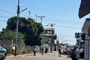 Denuncian que en Guanare advirtieron a personal educativo de instituciones públicas que si no votan en referéndum consultivo “están despedidos”