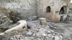 Descubren una "panadería" donde trabajaban esclavos en las ruinas de Pompeya - AlbertoNews