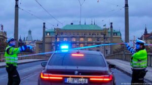 Diez muertos y heridos en tiroteo en Universidad de Praga