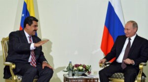 El Kremlin anuncia que se pospone visita de Maduro a Rusia