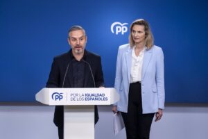 El PP pide a Sánchez al menos 16.000 millones más en financiación autonómica y que no haya "trampas" con la condonación