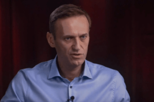El opositor ruso Alexéi Navalny reaparece en otra prisión