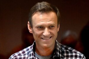 El opositor ruso Navalny confirma su llegada a la prisin del rtico: "Todava estoy de buen humor"