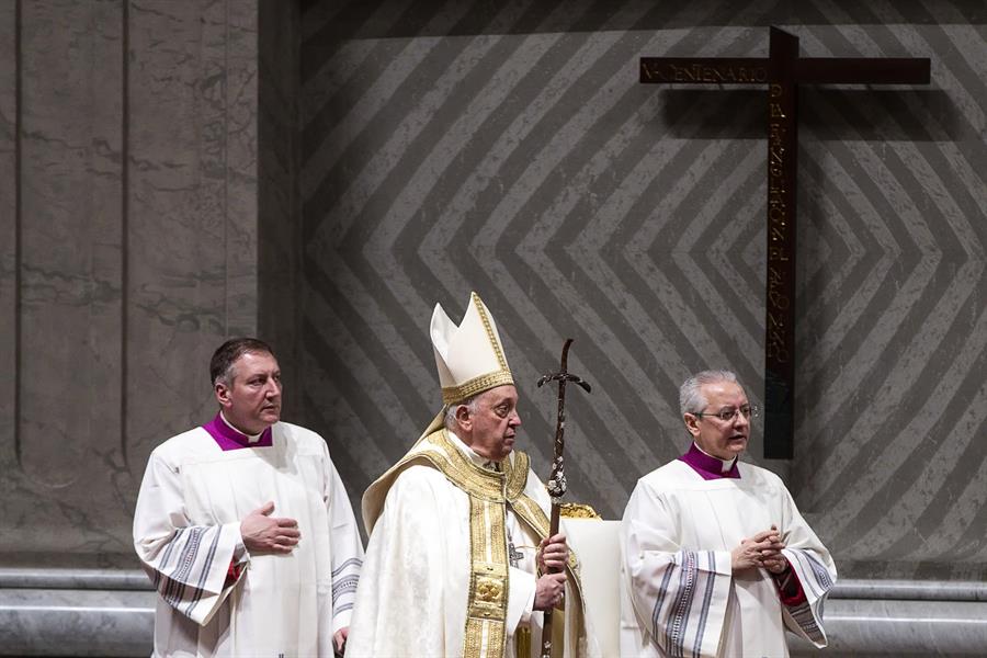 El papa pide a los interesados en las guerras escuchar "la voz de la conciencia"
