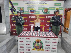 FANB capturó en Táchira a mujer con 100 dediles de cocaína