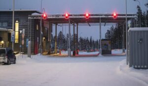 Finlandia cierra el último paso fronterizo con Rusia