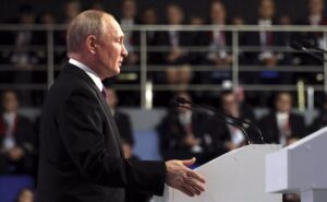 Guerra Ucrania - Rusia | Directo: Putin, a Biden: Cualquier especulación de un ataque ruso a la OTAN es una "tontería"