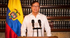 Gustavo Petro regañó a empresarios de Colombia en alocución del 30 de diciembre