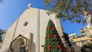Israel mata a dos feligresas en una parroquia católica de Gaza