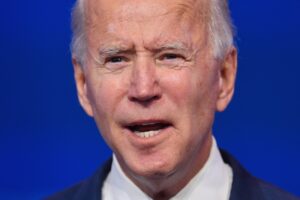 Joe Biden recordó a todos los estadounidenses la advertencia “de larga data” de no viajar a Venezuela