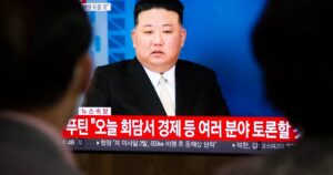 Kim Jong-un conmemora la figura de su padre en el duodécimo aniversario de su muerte